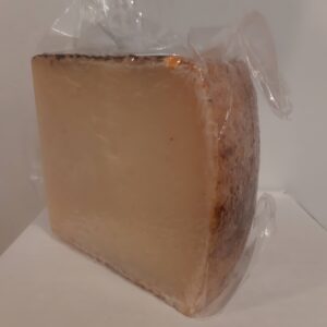 Pecorino "Vecchia Caciaia"